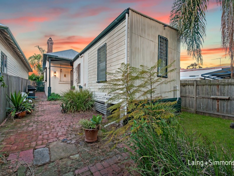 28 Walter Street, Granville NSW 2142