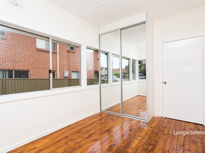 21 Badham Street, Merrylands NSW 2160