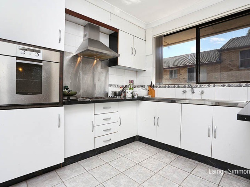 8/79 Virginia Street, Rosehill NSW 2142