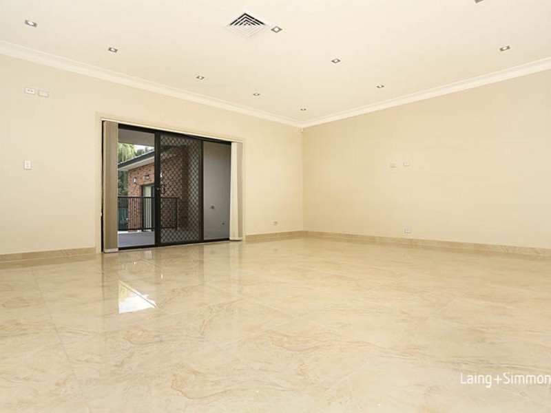 20 Bennett Road, Granville NSW 2142