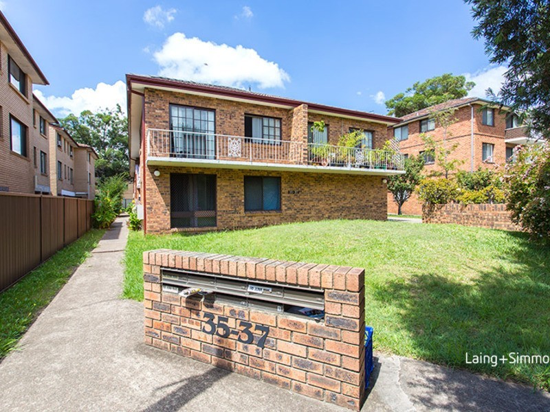 9/35-37 The Trongate, Granville NSW 2142