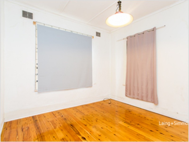 18 Cowper Street, Granville NSW 2142