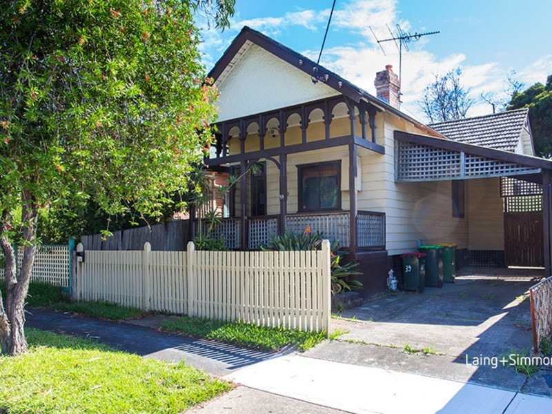 39 Ritchie Street, Rosehill NSW 2142