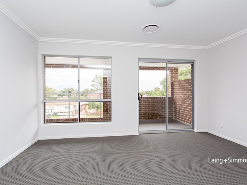 18 Crawford Street, Old Guildford NSW 2161