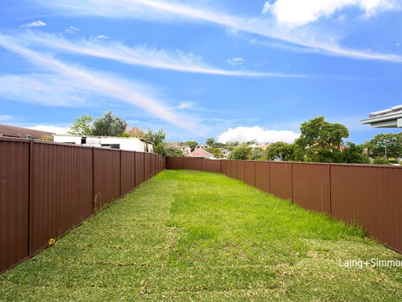 18 Crawford Street, Old Guildford NSW 2161