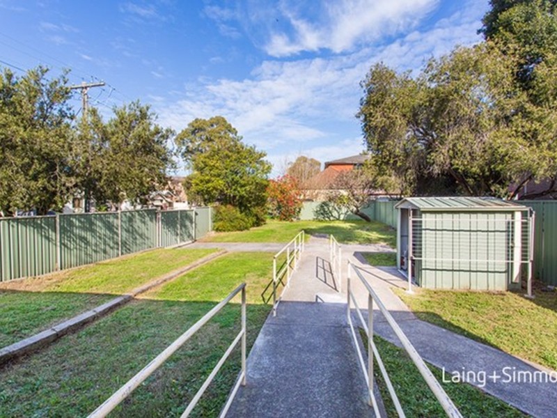 42 William Street, Granville NSW 2142