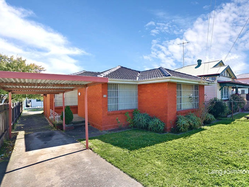 156 Blaxcell Street, Granville NSW 2142