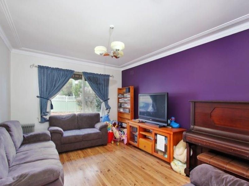15 Fairfield Road, Woodpark NSW 2164