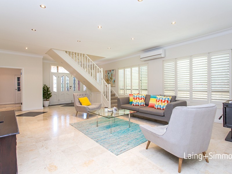 122 Railway Parade, Granville NSW 2142