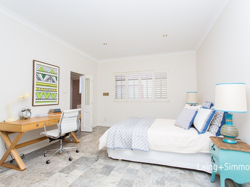 122 Railway Parade, Granville NSW 2142