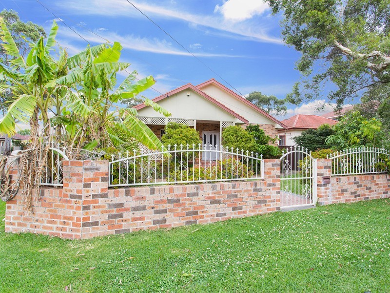 36 Rhodes Avenue, Guildford NSW 2161