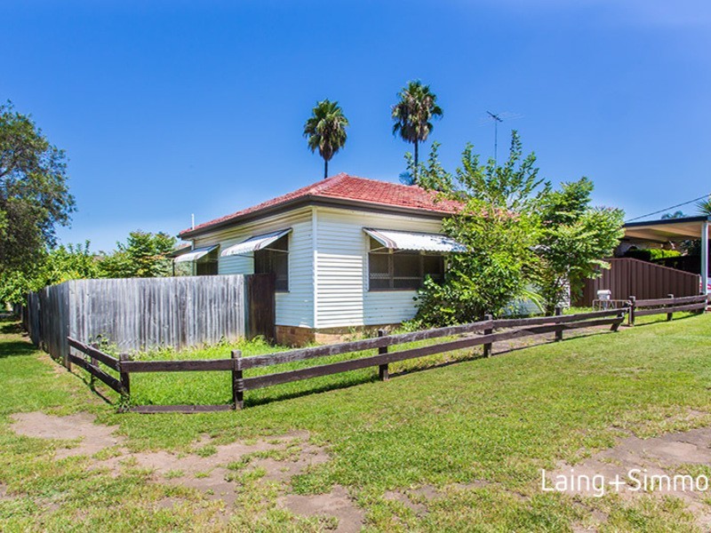 62 A’Beckett Street, Granville NSW 2142