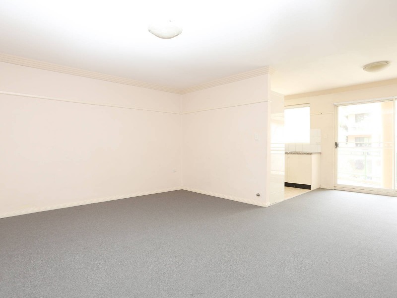 18/27-33 Addlestone Road, Merrylands NSW 2160