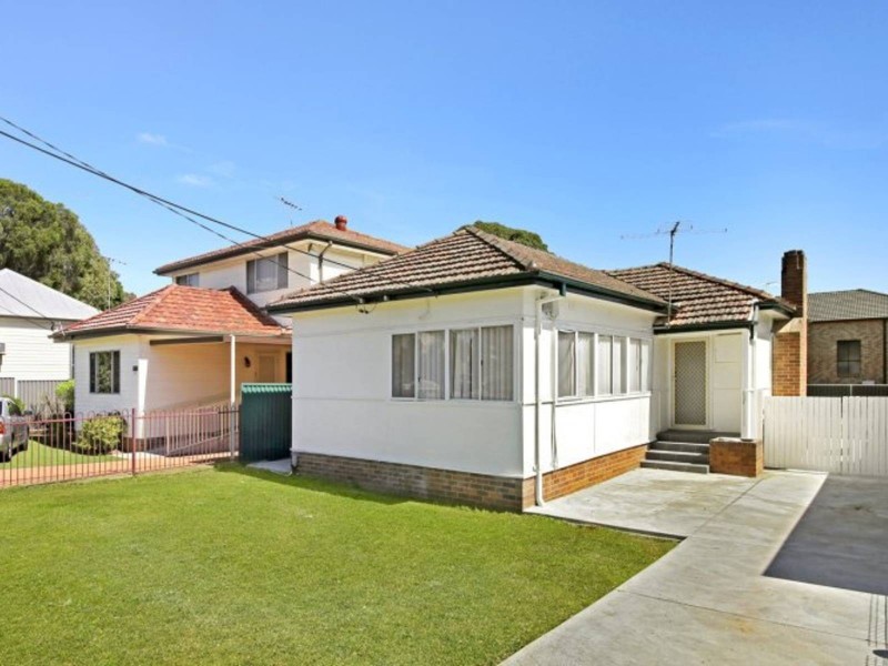 190 Blaxcell Street, Granville NSW 2142