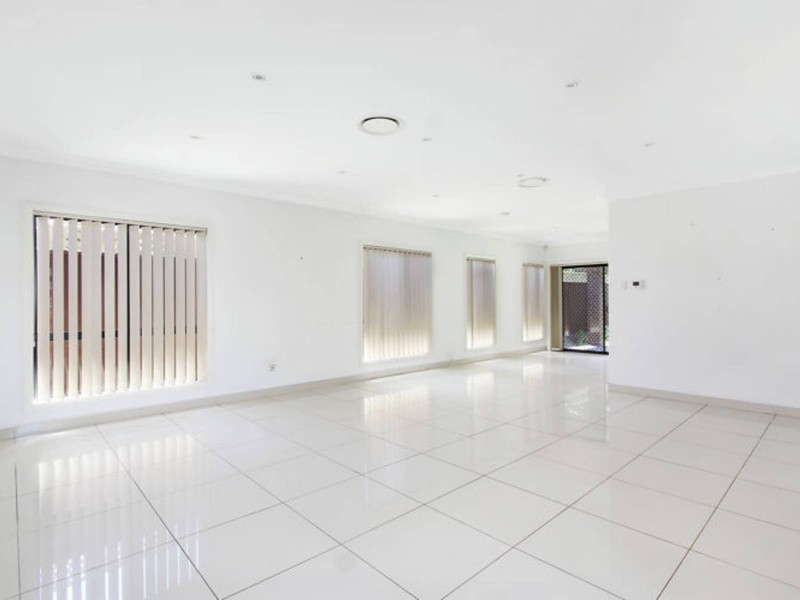 22A Renfrew Street, Guildford NSW 2161