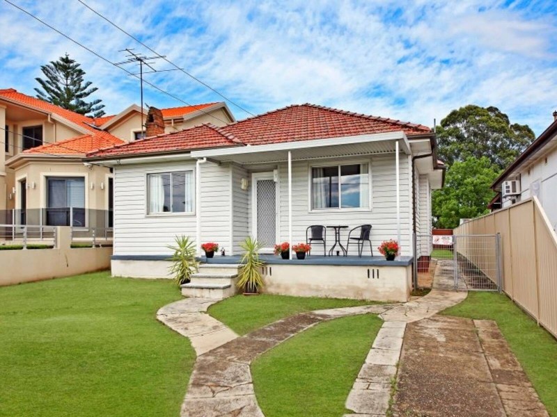 7 Cecil Street, Merrylands NSW 2160