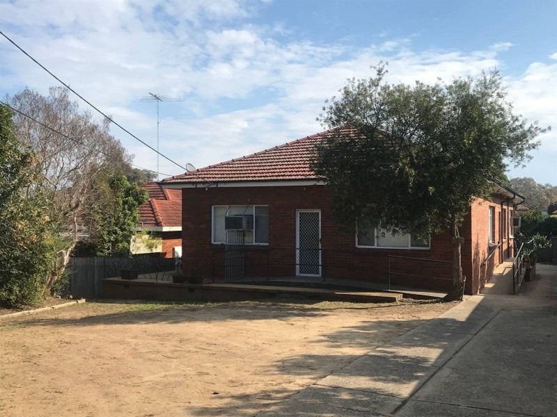 1/86 Burnett Street, Merrylands NSW 2160