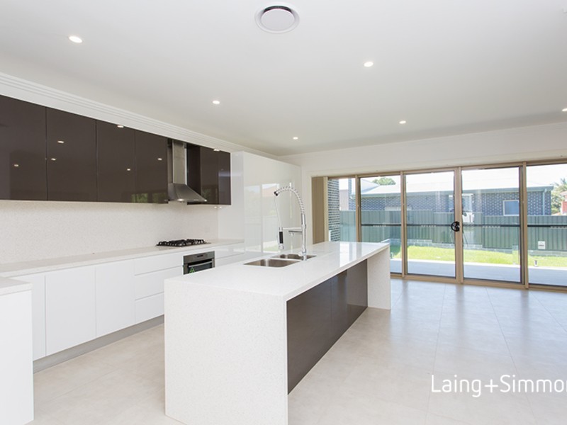 2/22 The Esplanade, Guildford NSW 2161