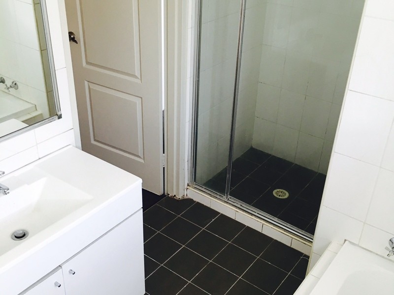 2/66-68 Gordon Avenue, Granville NSW 2142