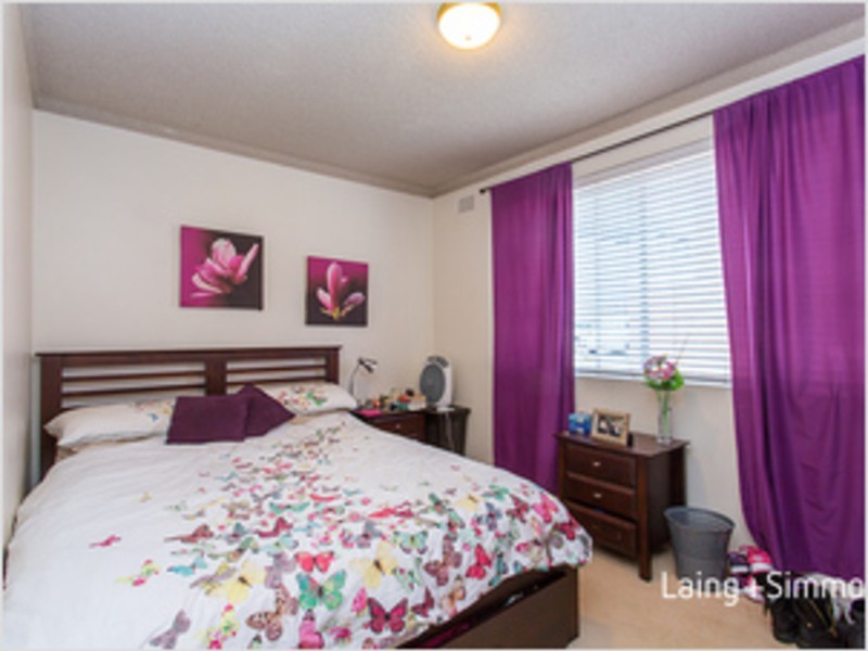 4/3 Western Crescent, Gladesville NSW 2111