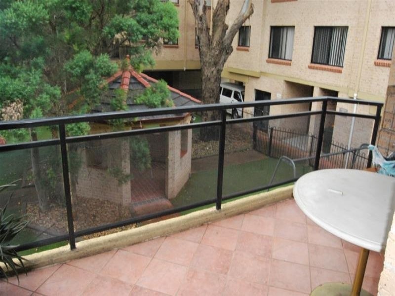 22/43-47 Newman Street, Merrylands NSW 2160