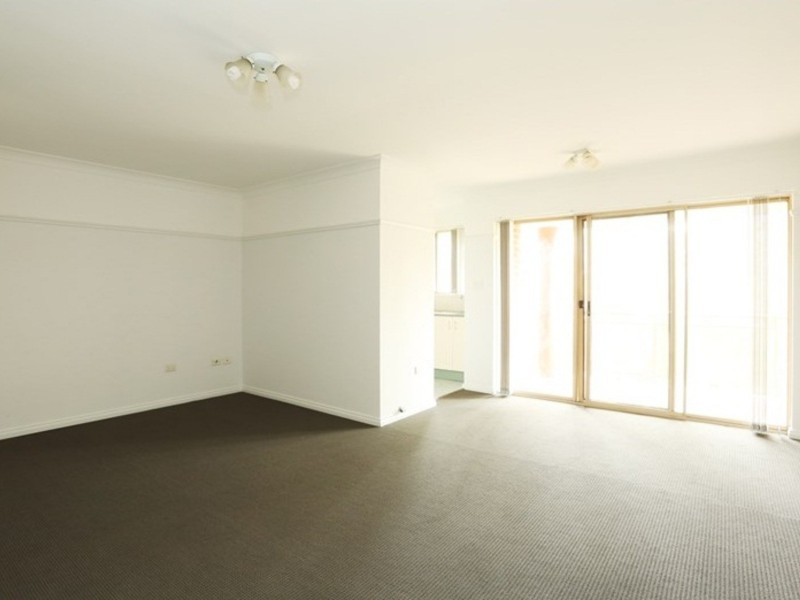 13/23-25 Oxford Street, Merrylands NSW 2160