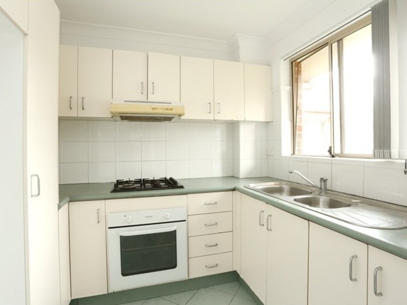 13/23-25 Oxford Street, Merrylands NSW 2160