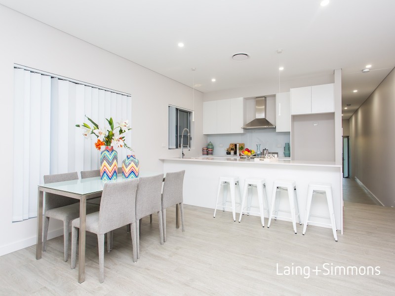 39-41 Binda Street, Merrylands NSW 2160