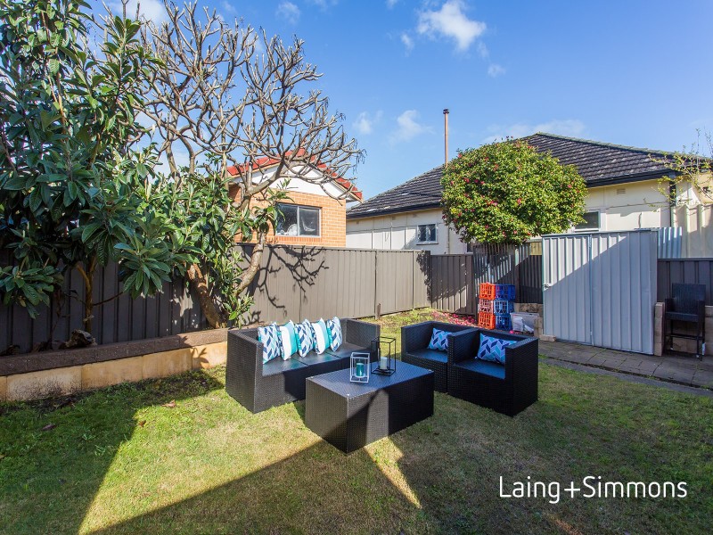 28 Excelsior Street, Merrylands NSW 2160
