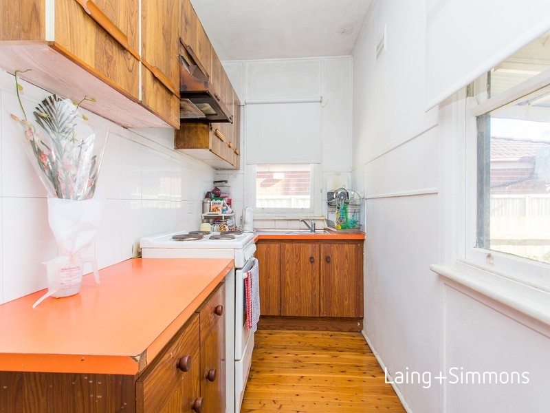 19 Bursill Street, Guildford NSW 2161