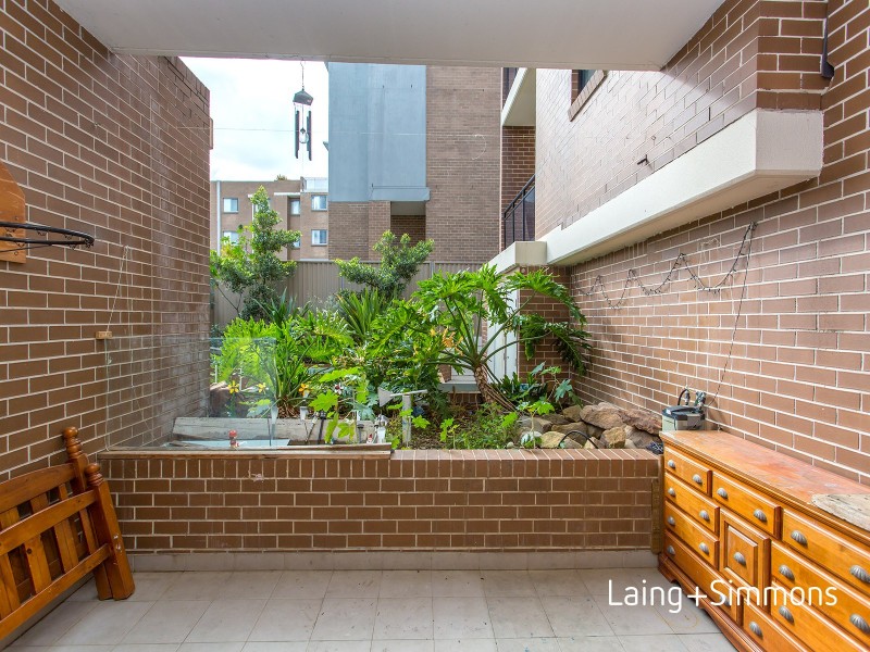 4/136 Woodville Road, Merrylands NSW 2160