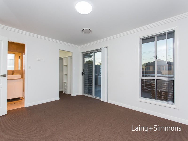 4 Cartwright Avenue, Merrylands NSW 2160