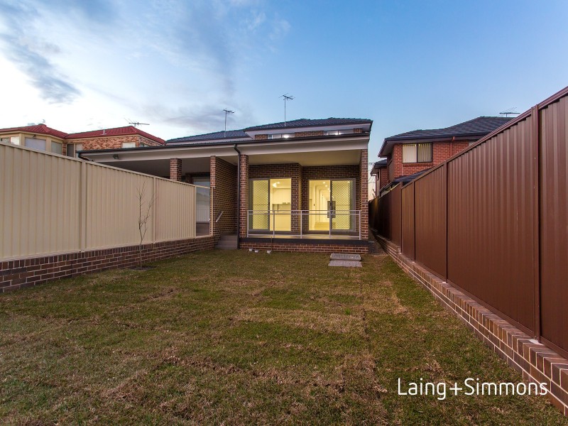 4 Cartwright Avenue, Merrylands NSW 2160