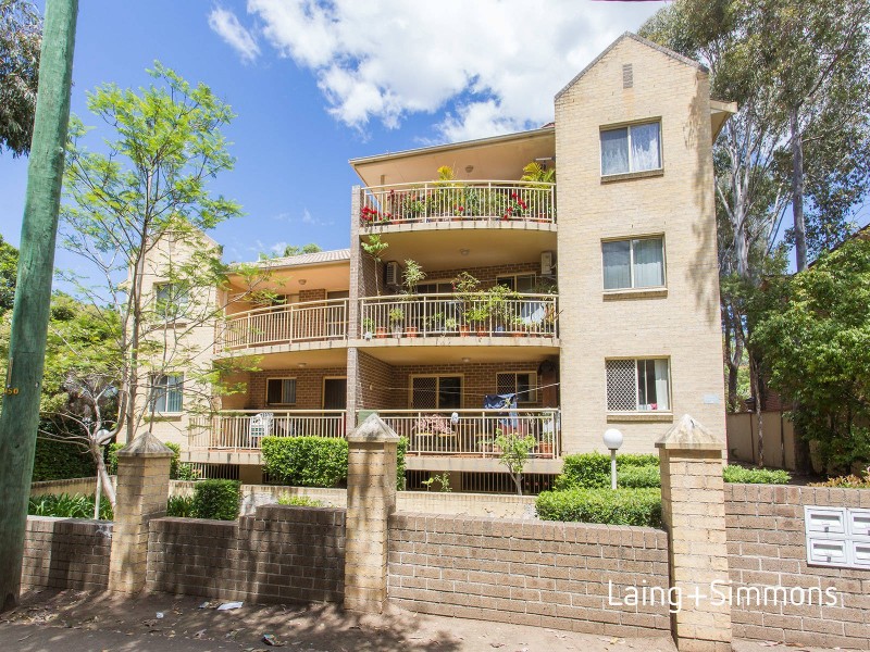 6/8-10 Newman Street, Merrylands NSW 2160