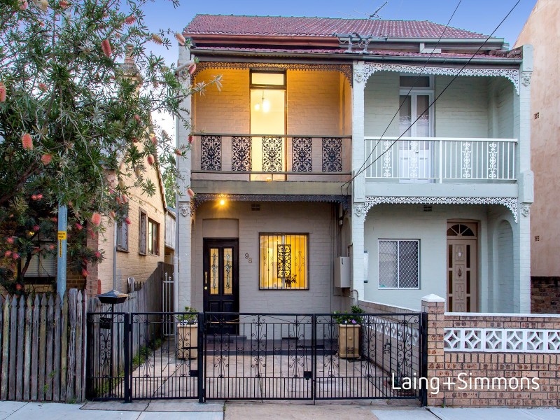 98 The Trongate, Granville NSW 2142