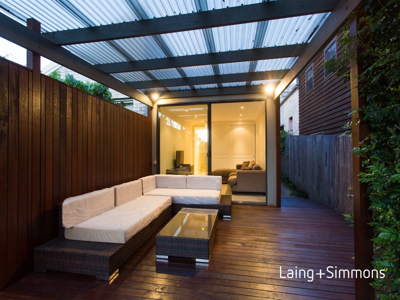 98 The Trongate, Granville NSW 2142