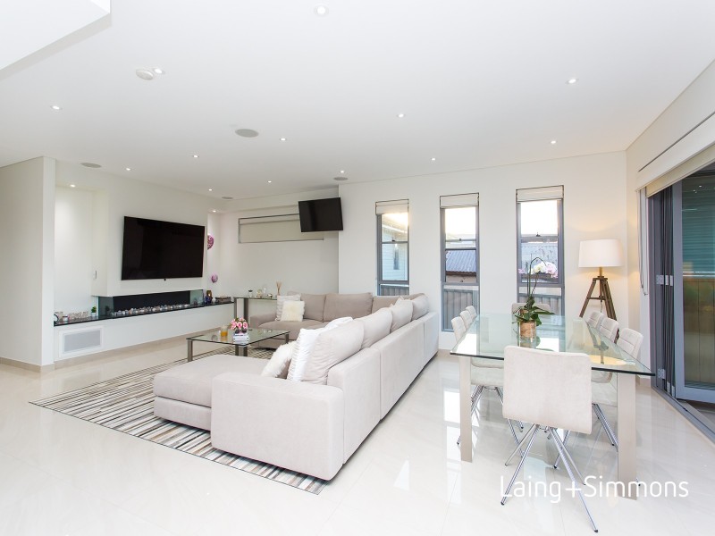 61 Adam Street, Guildford NSW 2161