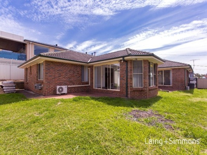63 Constitution Road, Constitution Hill NSW 2145