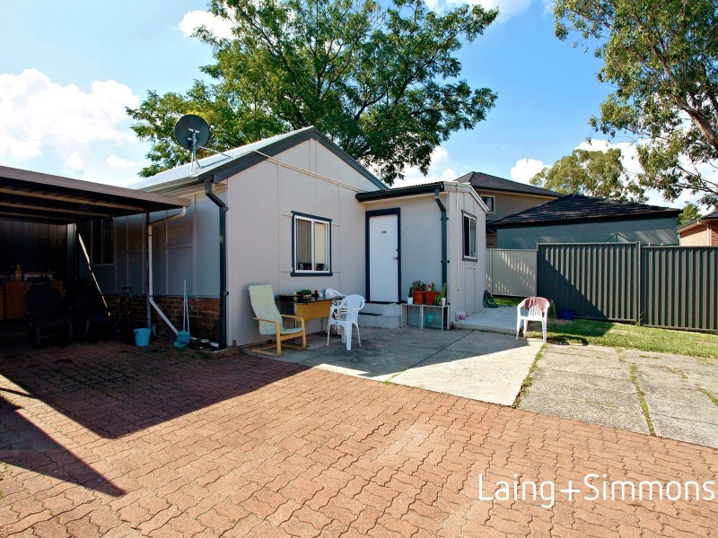 102 Jersey Road, South Wentworthville NSW 2145