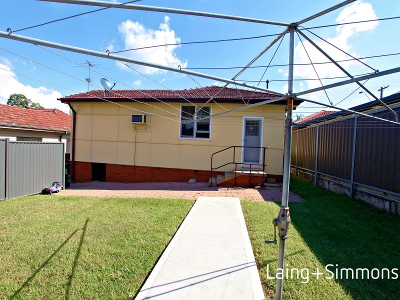 102 Jersey Road, South Wentworthville NSW 2145
