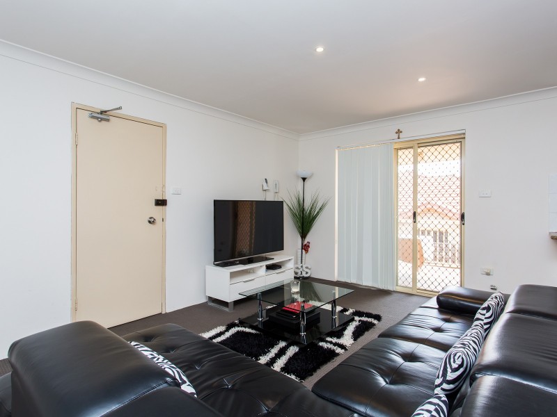 15/62-66 The Esplanade, Guildford NSW 2161