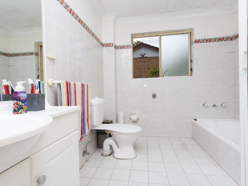 15/62-66 The Esplanade, Guildford NSW 2161