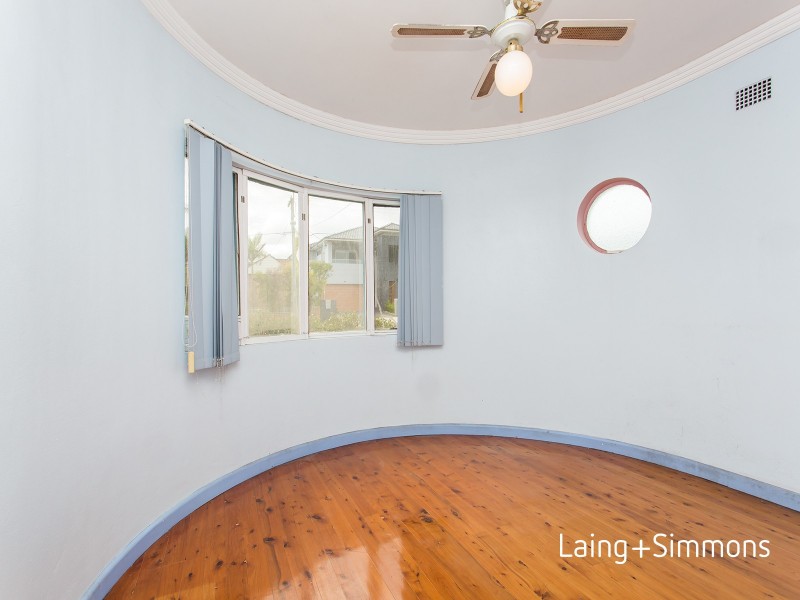 27 Chamberlain Road, Guildford NSW 2161