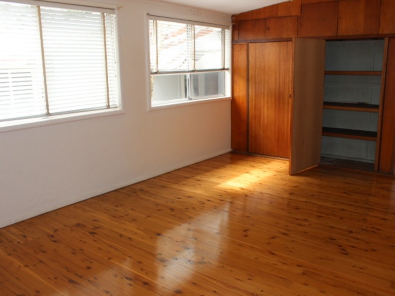 10 Highland Street, Guildford NSW 2161