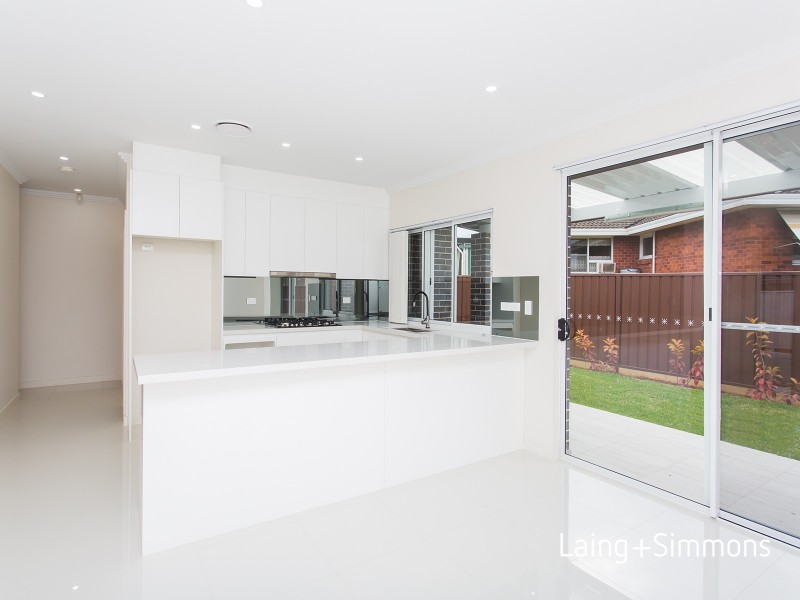 571a Merrylands Road, Merrylands NSW 2160