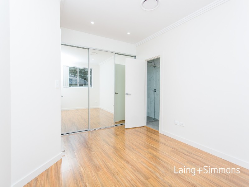 571a Merrylands Road, Merrylands NSW 2160