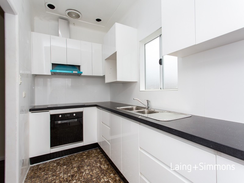 11 Hunt Street, Guildford NSW 2161