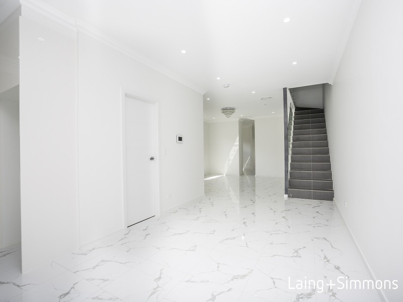 9A Bright Street, Guildford NSW 2161