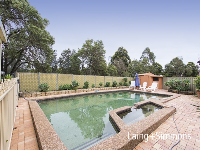 4 Elayne Place, Guildford NSW 2161