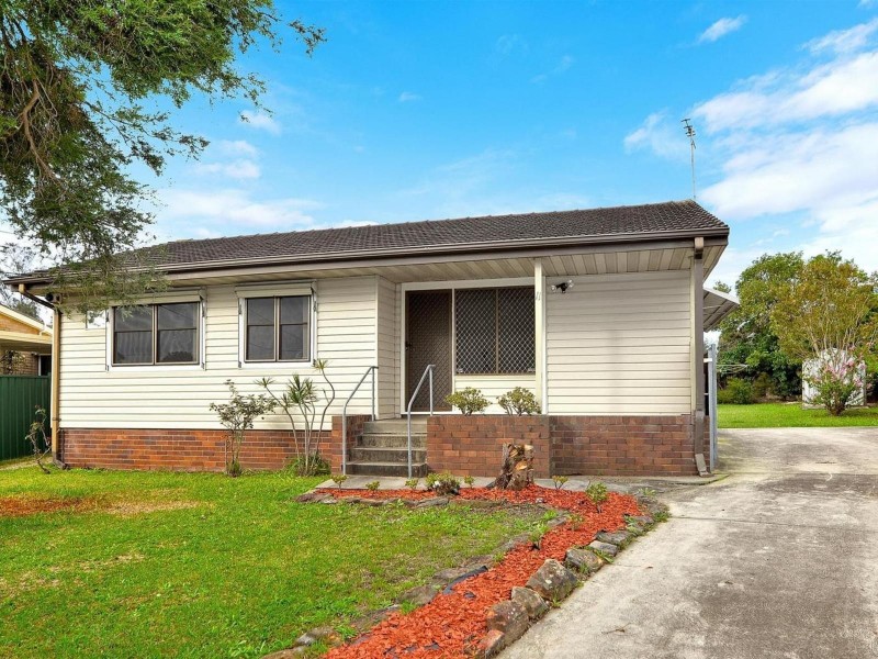 11 Beverley Crescent, Chester Hill NSW 2162